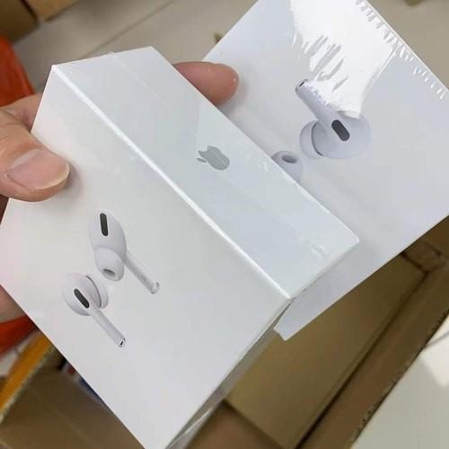 AirPods Pro’s pallets